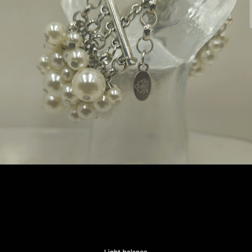 Vintage Aura Faux Cluster Pearl Rhinestone Silver Tone Link Bracelet - Picture 4 of 16